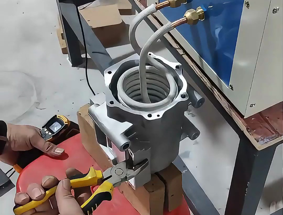 新能源汽車廠都在用的電機(jī)鋁殼加熱熱裝配技巧，看完秒懂